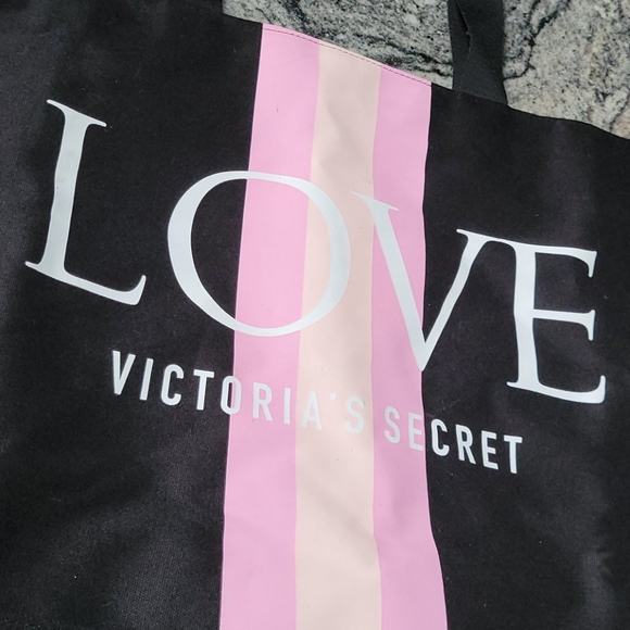 💖Victoria's Secret NWTs Bag💖 - Picture 3 of 10